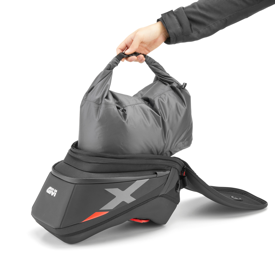 Givi_XL05_Tanklock_Fuel_Tank_Bag_Water_Resistent_IPX5_Borsa_Serbatoio
