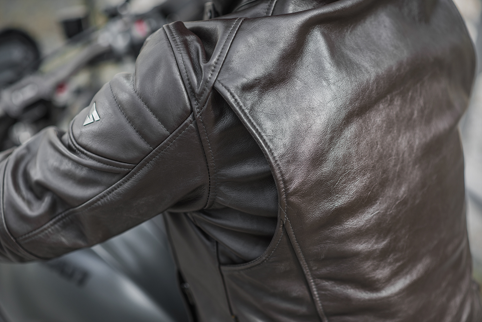 dsc_884020blake_jacket20back