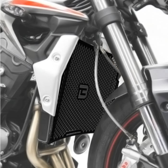 street-triple-radiator-cover