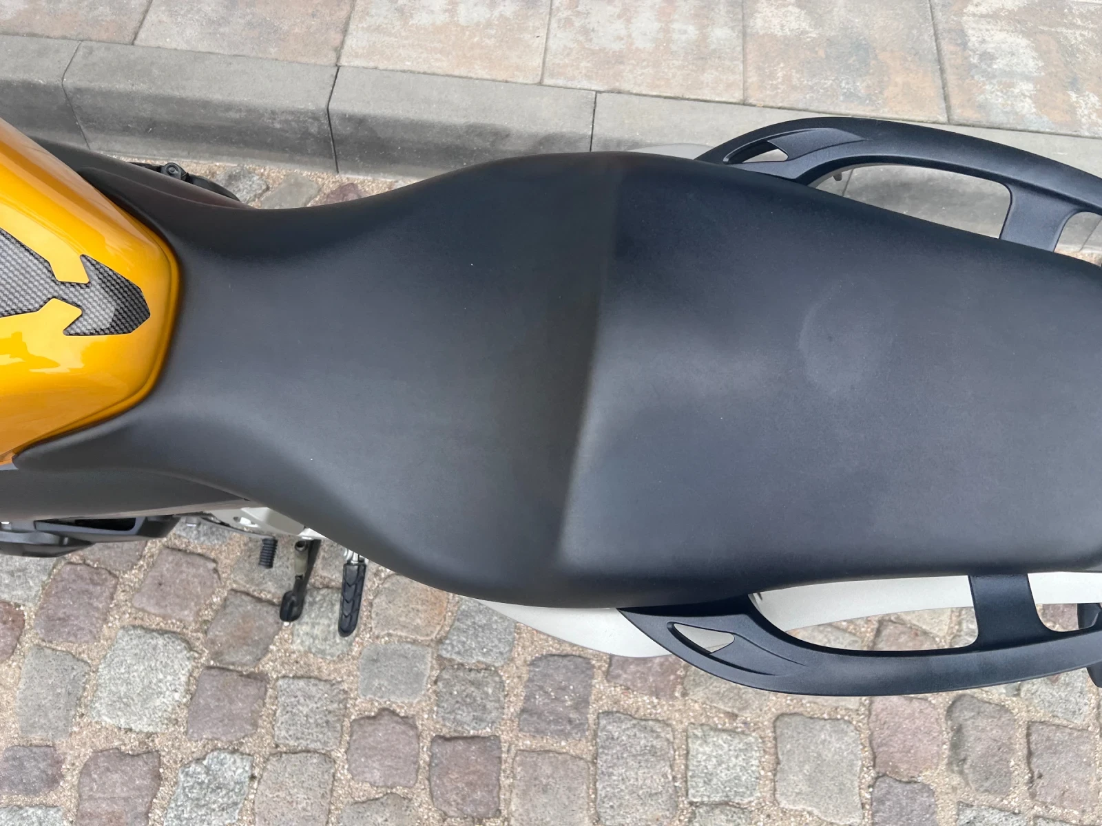 h10