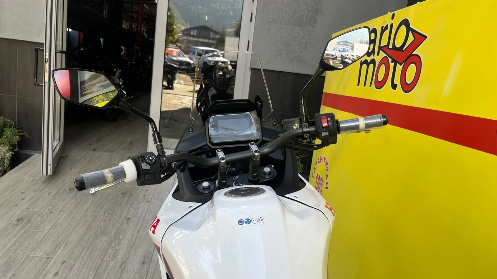 r12